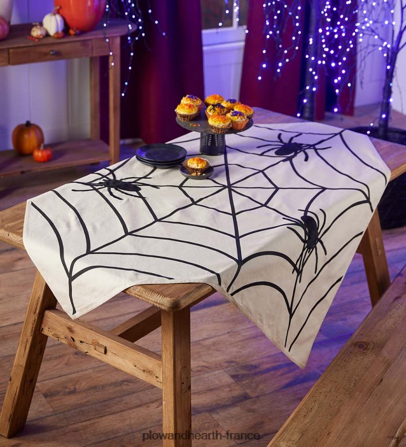 Jeté de table en toile d'araignée effrayante d'Halloween Plow & Hearth 8642F62443 articles ménagers