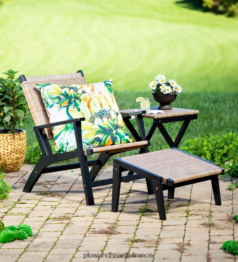 Claytor eucalyptus outdoor 2 chaises et 2 poufs avec table, ensemble 5 pièces - noir Plow & Hearth 8642F61126 articles ménagers