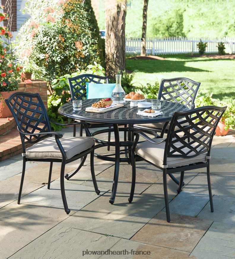 Ensemble de salle à manger d'extérieur 5 pièces en fonte d'aluminium Park Grove avec coussins Plow & Hearth 8642F61149 articles ménagers