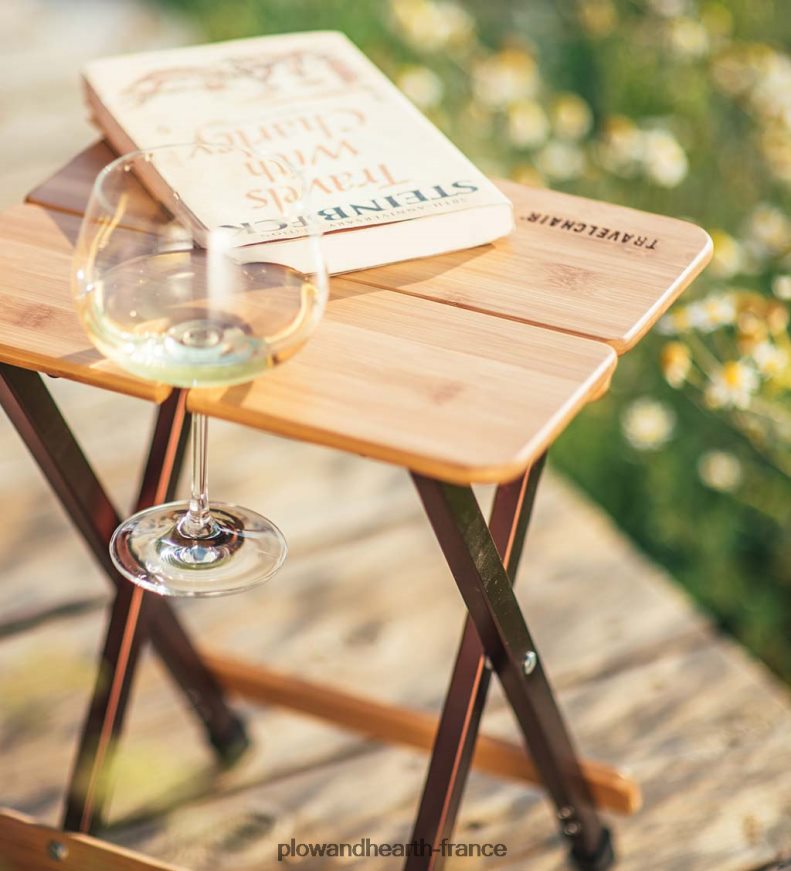table d'appoint de camp pliante en bambou avec porte-verre à vin - bambou/bronze Plow & Hearth 8642F61176 articles ménagers