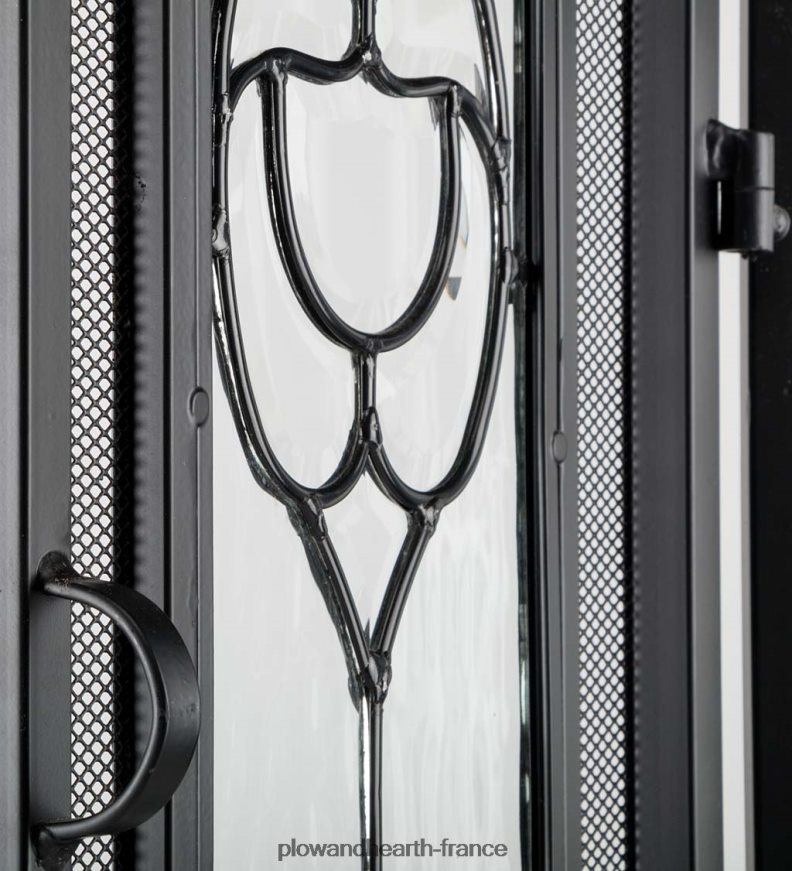 petit écran de cheminée à deux portes avec panneaux floraux en verre - noir Plow & Hearth 8642F62877 cheminée