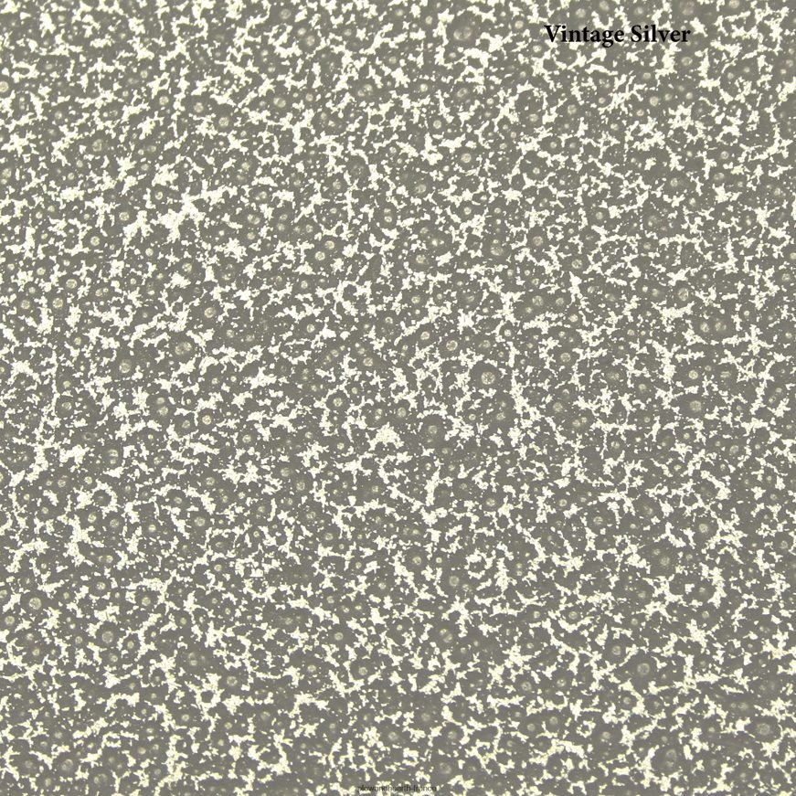 petite garde plate sur mesure avec portes cintrées - noir Plow & Hearth 8642F62928 cheminée