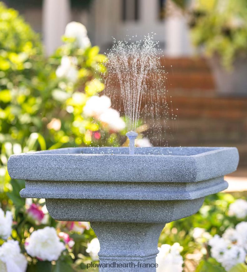 Fontaine intelligente sans fil carrée Renaissance avec télécommande Plow & Hearth 8642F6156 cour et jardin