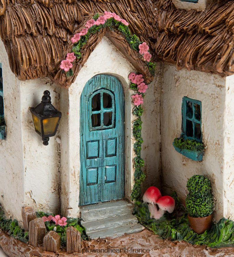 Jardin de fées miniature, maison de campagne anglaise solaire Plow & Hearth 8642F6186 cour et jardin