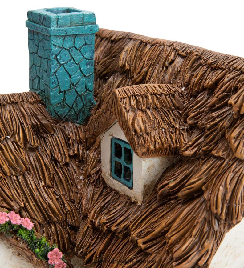 Jardin de fées miniature, maison de campagne anglaise solaire Plow & Hearth 8642F6186 cour et jardin