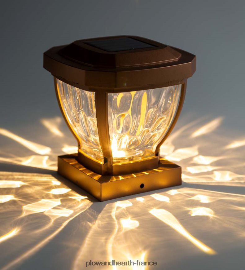 Lampes solaires à capuchon de poteau en verre ondulé, ensemble de 2 - cuivre Plow & Hearth 8642F6474 cour et jardin