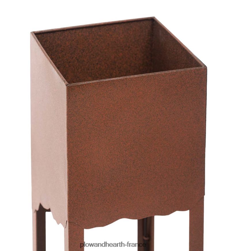 Fontaine lumineuse électrique autoportante avec cairn de roche de rivière et jardinière Plow & Hearth 8642F6536 cour et jardin