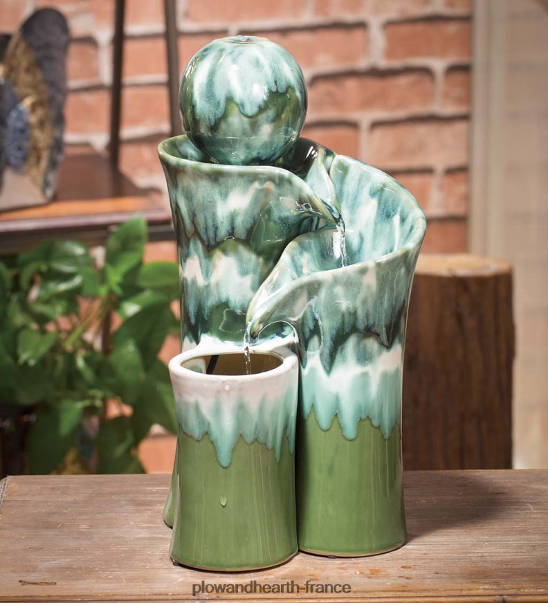 fontaine à eau en céramique globe vert Plow & Hearth 8642F6535 cour et jardin