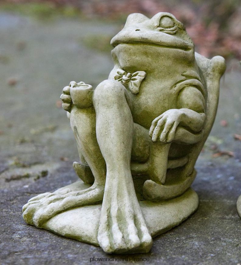 statues de jardin en forme de grenouille à café et à thé en pierre moulée fabriquées aux États-Unis Plow & Hearth 8642F6151 cour et jardin