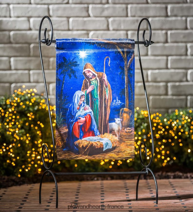 nuit sainte crèche lustre jardin drapeau Plow & Hearth 8642F6121 cour et jardin