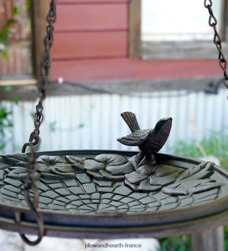 bain d’oiseaux en métal suspendu à motif pavé floral - rouille de cuivre Plow & Hearth 8642F6851 cour et jardin