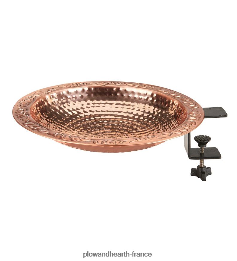 petit bain d'oiseaux en cuivre monté sur terrasse Plow & Hearth 8642F6849 cour et jardin