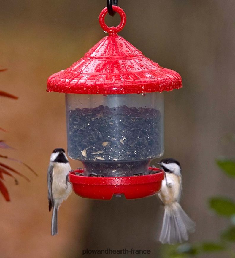 mangeoire à oiseaux suspendue - rouge Plow & Hearth 8642F6765 cour et jardin