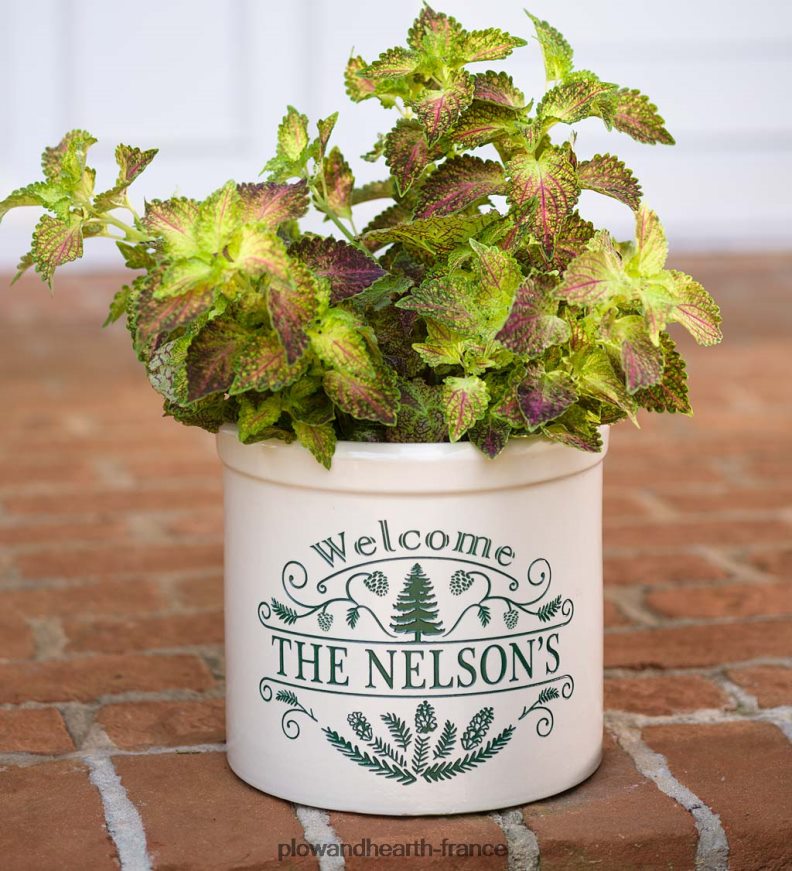 pot de bienvenue en grès personnalisé en pin - noir Plow & Hearth 8642F6916 cour et jardin