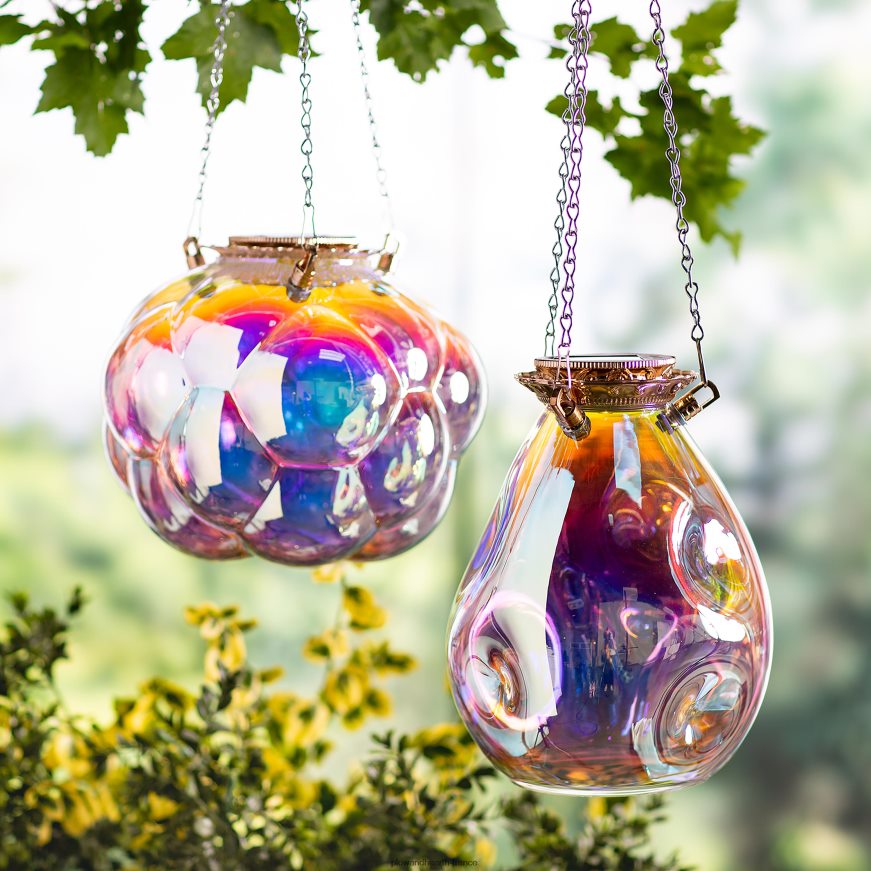 Lampe solaire en verre irisé à bulles suspendues avec 16 chaînes suspendues Plow & Hearth 8642F63153 saisonniers et cadeaux
